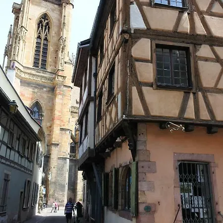 In Colmar, Le 5d Cathedrale *